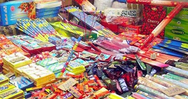 خاف على عيون ولادك فى العيد.. الصواريخ قد تؤدى إلى فقدان البصر