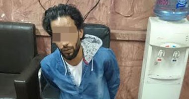 "مكافحة المخدرات بالغربية" تضبط عاطلا بحوزته كيلو حشيش