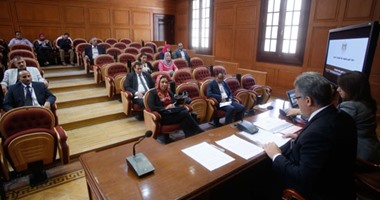 اليوم.. لجنة الإدارة المحلية تناقش منظومة إعلانات الطرق ورسومها