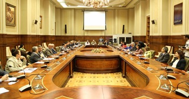 "العلاقات الخارجية" بالبرلمان تستدعى سامح شكرى لبحث نتائج زيارته إسرائيل