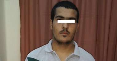 الداخلية: ضبط طالب يستخدم فيزا وسماعة بلوتوث للغش فى الامتحانات بأسيوط