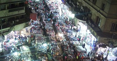 قارئ يشكو انتشار الباعة الجائلين والقمامة فى شوارع مدينة طنطا