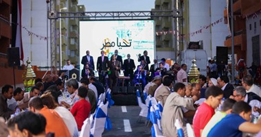 سكان الأسمرات يتناولون إفطار قناة النهار على أنغام الموسيقى