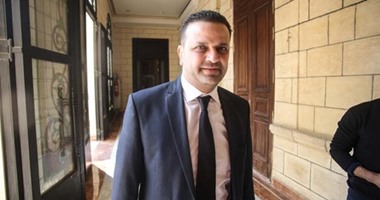أعضاء تكتل "25-30" بالبرلمان يصوتون برفض مشروع قانون الخدمة المدنية