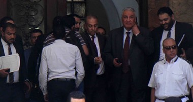 تأجيل محاكمة نقيب الصحفيين وعضوى المجلس إلى السبت 25 يونيو