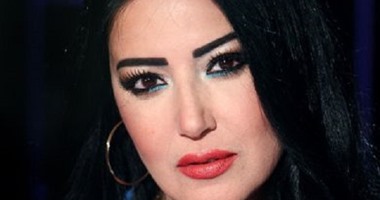 سمية الخشاب ولطيفة يقدمان واجب العزاء لـ شيرين عبد الوهاب فى وفاة والدها