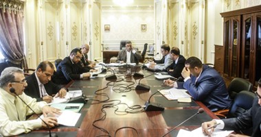 القوى العاملة بالبرلمان: تناقش "زيادة رواتب الوزراء" الأسبوع المقبل
