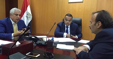 رئيس هيئة الاستثمار يبحث مشاكل مستثمرى طابا نويبع