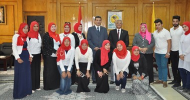  كلية التربية بالمنيا تستقبل وفد جامعة قناة السويس