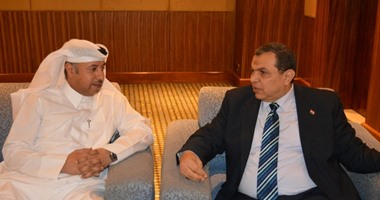 وزير العمل القطرى: قانون الوافدين الجديد سيغير العلاقة بين العامل والشركة