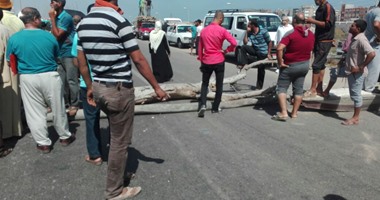 أهالى قرية بالشرقية يقطعون الطريق احتجاجا على اختفاء سيدة