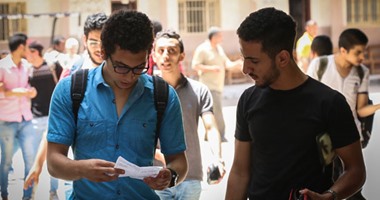 تباين أراء طلاب الثانوية حول امتحانى التاريخ والجيولوجيا والعلوم البيئية