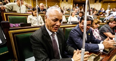 "مع الناس" تواصل توزيع سلع بأسعار رخيصة بالتعاون مع البرلمان والحكومة