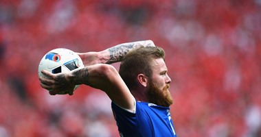يورو 2016.. هل يفوز منتخب أيسلندا على إنجلترا بسلاح "رميات التماس"؟