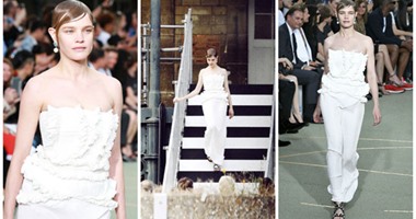 بالصور.."موديل" تشارك بعرض Givenchy بعد شهر من إنجاب طفلها الخامس..من هى؟