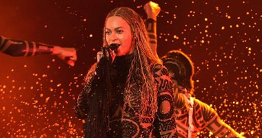 بالصور.. غناء واستعراض أسطورى فى افتتاح حفل جوائز Bet Awards 2016 .. نصيب الأسد من الجوائز لـ"بيونسيه".. دريك وريانا أفضل دويتو.. وتكريم خالص لمطرب البوب الراحل برنس والملاكم محمد على كلاى