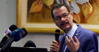 أحمد درويش: نتفاوض مع موسكو لإنشاء منطقة صناعية روسية بمنطقة القناة