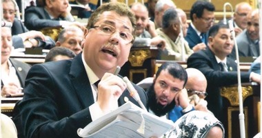 النائب محمد بدراوى لرئيس البرلمان: استجوابى فين؟.. وعبدالعال: هشوف الأمانة