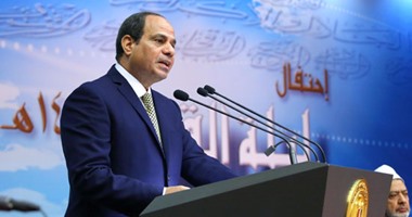 السيسي لوكالة "شينخوا" الصينية: مصر تدعم مبادرة إحياء طريق الحرير.. ويؤكد: مهتمون بالاستفادة من تجربة بكين الرائدة بمختلف المجالات.. والجهود المصرية أرست أحد أهم نماذج التحول الديمقراطى بالمنطقة