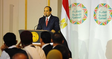 السيسى يستقبل اليوم مجموعة من المواطنين على الإفطار فى استراحته الشخصية