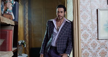 لماذا سأل أحمد السعدنى متابعيه على انستجرام حول تسخير البشر للجن؟ 