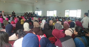 بدء أكبر مراجعة نهائية فى اللغة العربية باستاد طنطا بحضور 350 طالباً