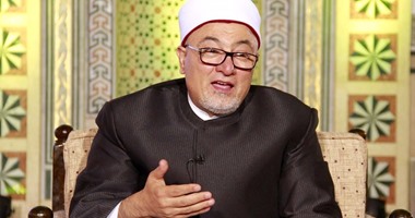 خالد الجندى يكشف حقيقة زواجه من فتاة غير محجبة فى "لعلهم يفقهون"
