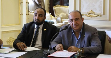بالصور.. ممثل الصحة أمام البرلمان: نعانى من عجز فى عدد الأطباء والتمريض