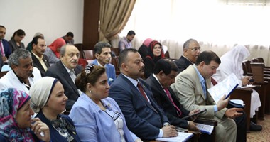نائبة عن تعدد الجاليات المصرية بالخارج: أى واحد بـ3 تعريفة بيروح يعمل اتحاد