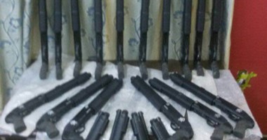 ضبط 9 أشخاص بحوزتهم بنادق آلية وخرطوش خلال حملة أمنية فى قنا