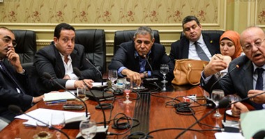 لجنة الإسكان بالبرلمان تفتح ملفى "التعديات والإيجارات القديمة" بعد العيد.. تشكيل لجان لمعاينة العقارات القديمة وسرعة تسوية ملف التعدى على الأراضى.. علاء والى: تحصيل فوارق الأسعار يحقق فائضا فى الموازن