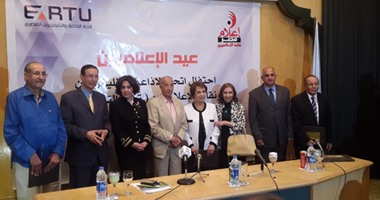 بالصور.. صفاء حجازى تكرم رموز الإعلام المصرى فى احتفالية عيد الإعلاميين