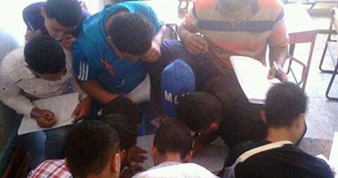 صحافة مواطن.. قارئ يرصد حالة غش جماعى فى أول يوم للثانوية العامة