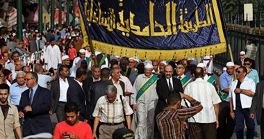 رئيس لجنة التضامن بالبرلمان يحتفل مع الطرق الصوفية بمولد السيدة نفيسة