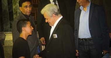 حمدين صباحى ونوارة نجم يشاركان فى عزاء المناضلة شاهندة مقلد