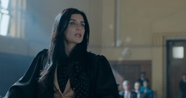 غادة عادل تحرج أحمد فهمى فى برنامجه على الهواء