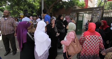 وقفة لأولياء أمور أمام "التعليم" احتجاجا على عدم تسجيل التلاميذ فى مدرستهم