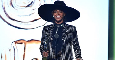 بالصور.. بيونسيه ومارك جايكوبس أبرز الفائزين بجوائز CFDA Fashion Awards