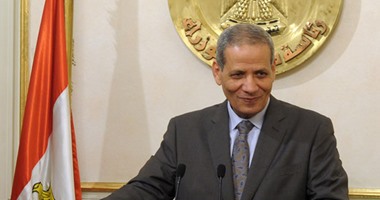  وزير التربية والتعليم يغادر القاهرة متوجهاً إلى لندن