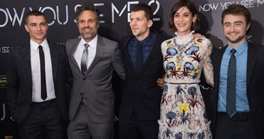 بالصور.. أناقة لافتة لأبطال "Now You See Me 2" فى عرض الفيلم بنيويورك