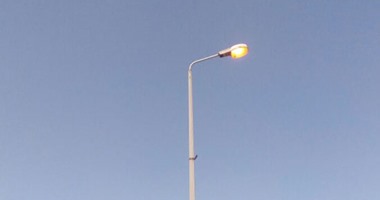 قارئ يرصد عدم إنارة الأعمدة بالكوبرى الواصل بين التجمع الأول وزهراء مدينة نصر