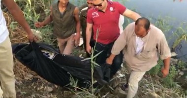 وفاة طفل متأثرا بإصابته فى حادث سير أثناء عبوره طريق "مصر أسوان" السريع