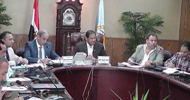محافظ الغربية يطلق أسماء شهداء المحافظة على مدارس بمسقط رأسهم