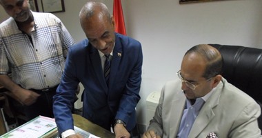 محافظ سوهاج يجرى حركة تنقلات محدودة بالوحدات المحلية بالمراكز