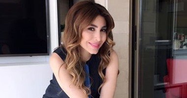 بالصور.. المطربة يارا: شكرا ميسي لأنك أهديتنى كأس الليجا