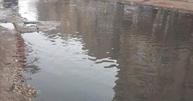 شركة المياه والصرف الصحى ترد على شكوى غرق مساكن كفر الدوار بمياه المجارى