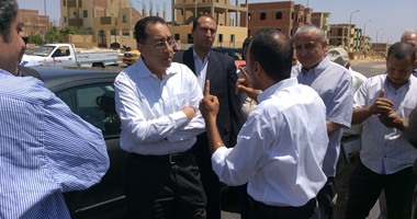 محافظ دمياط و "صندوق العشوائيات" يستعرضان مشروعات تطوير المناطق الخطرة