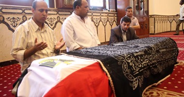 وصول وزير الثقافة عبد الواحد النبوى لجنازة عمر الشريف