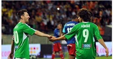 ميسى يودع مواطنه الأرجنتينى إيمار ويصفه بـ"اللاعب العظيم"