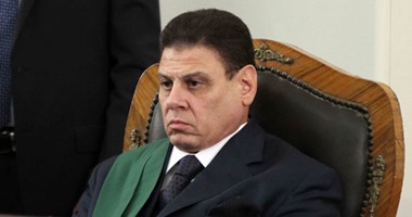 استكمال فض الأحراز فى إعادة محاكمة أحمد دومة بـ"أحداث مجلس الوزراء"